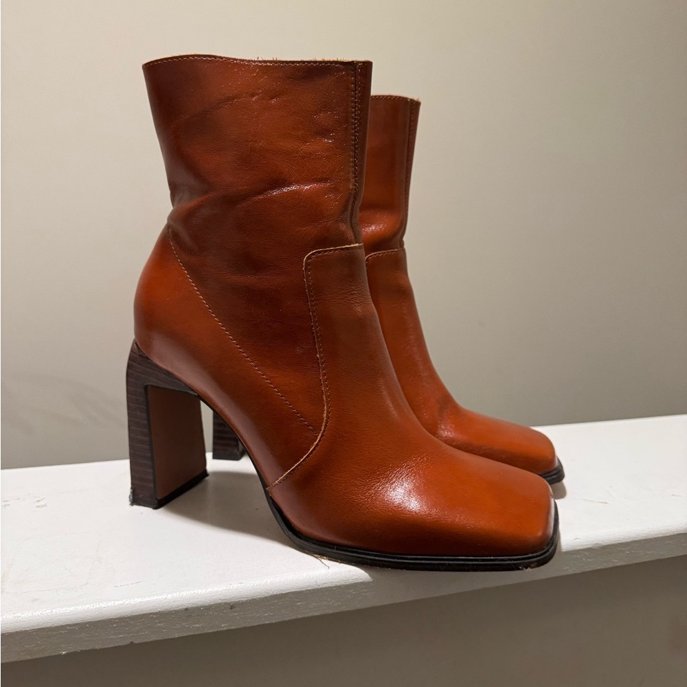 ASOS DESIGN Real Leather Cognac Square Toe Block Heel Ankle Boots Size 8